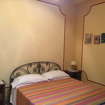 Casa Vacanza Angela Villa Bonassola Buitenkant foto