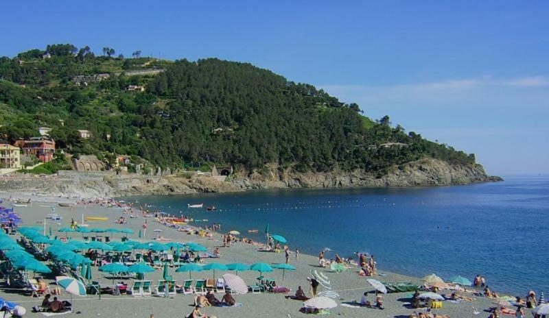 Casa Vacanza Angela Villa Bonassola Buitenkant foto
